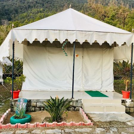 Tatva Bir Tents And Hotel Kangar Exterior foto