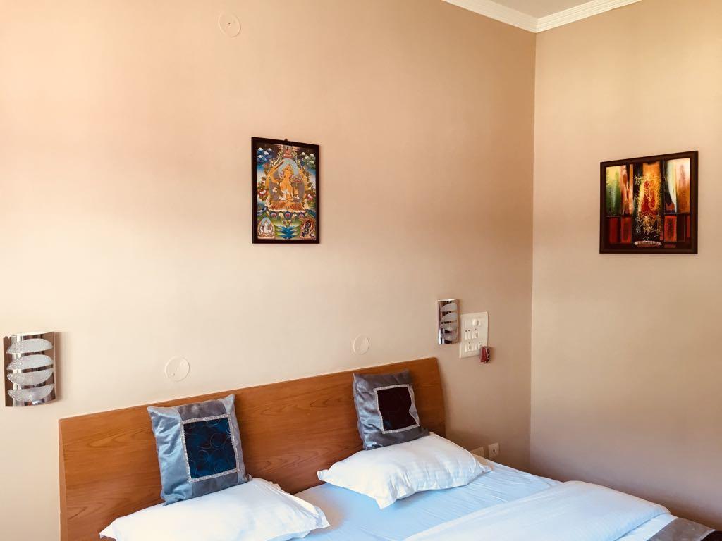 Tatva Bir Tents And Hotel Kangar Exterior foto