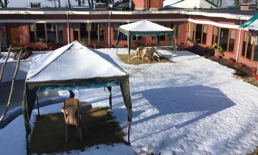Tatva Bir Tents And Hotel Kangar Exterior foto